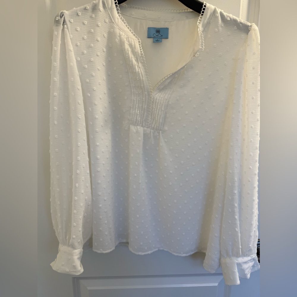 CeCe long sleeve button down with dot motif